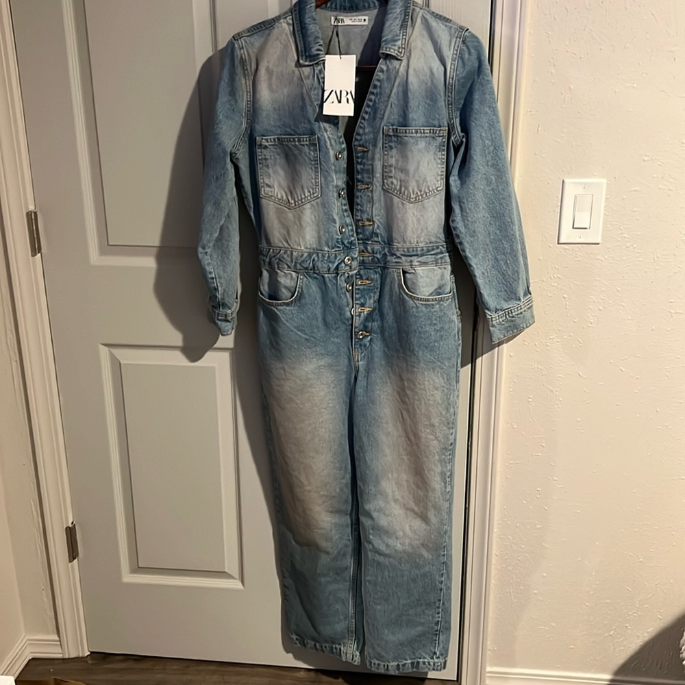 Zara jumpsuit brand new with tag women size L